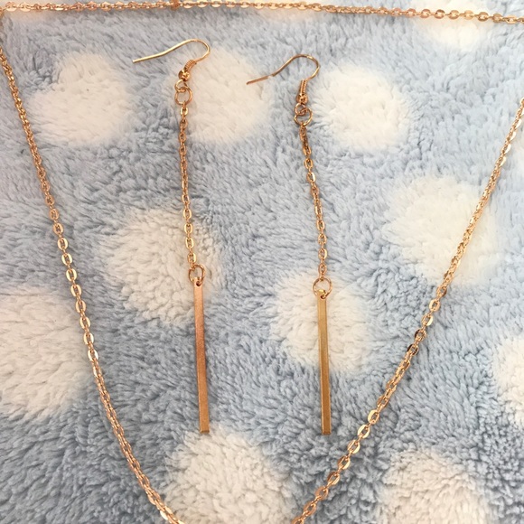 🎈🎈1 Set Gold plated Fashion Jewelry Set - Picture 3 of 6